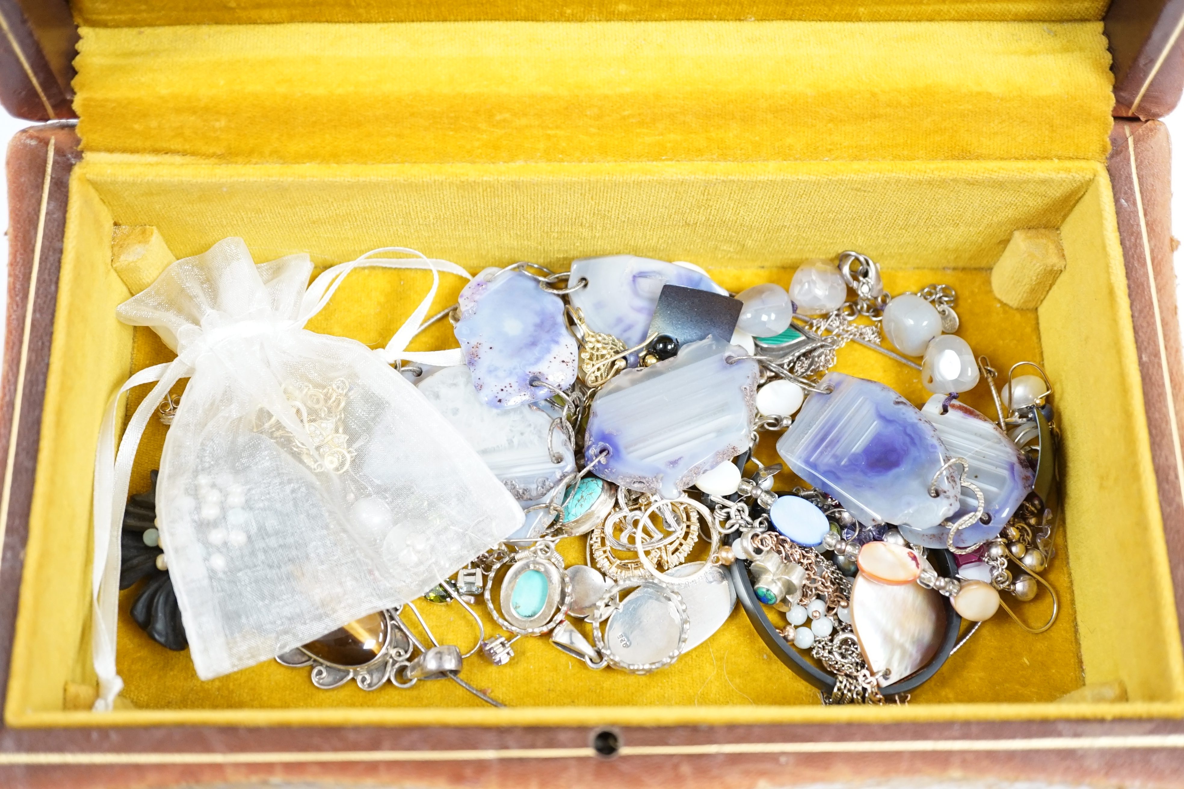 A jewellery box of mostly mixed 925, white metal and enamel costume jewellery.